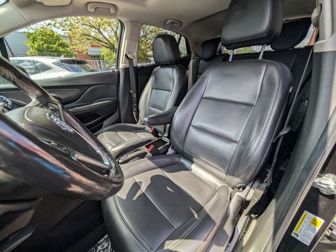 Used 2017 Buick Encore Essence FWD image 16