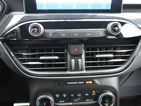 Used 2024 Ford Escape ST-Line FWD image 18