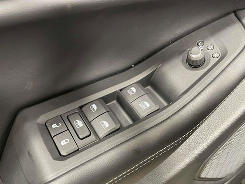 New 2025 Jeep Grand Cherokee Limited w/ Luxury Tech Group II image 16