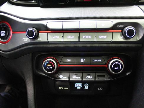 Used 2019 Hyundai Veloster Turbo image 17