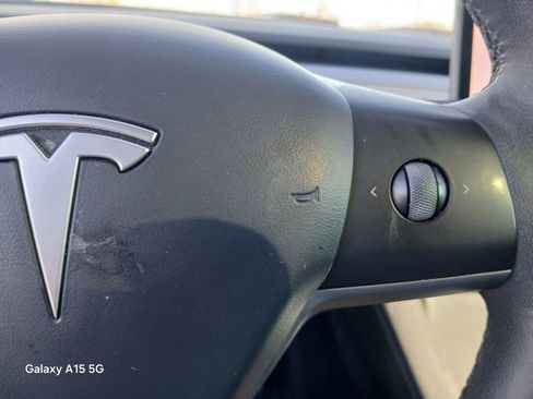 Used 2024 Tesla Model Y Long Range image 27