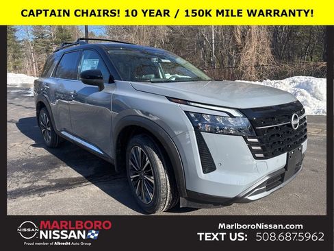 New 2026 Nissan Pathfinder Platinum image 1