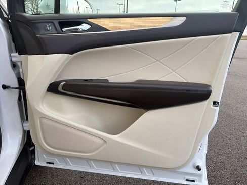 Used 2015 Lincoln MKC AWD w/ Equipment Group 101A Select image 27