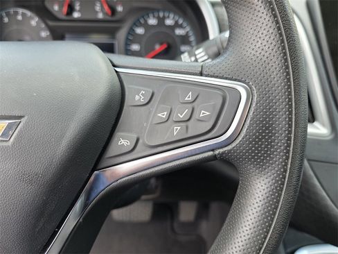 Used 2023 Chevrolet Malibu LT image 22