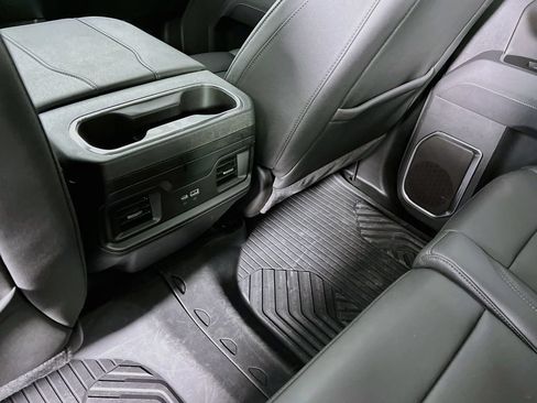 Certified 2025 Chevrolet Silverado 1500 RST w/ Convenience Package II AWD/4WD image 26