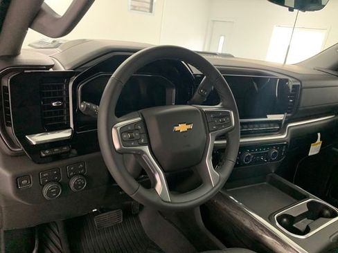 New 2026 Chevrolet Silverado 3500 LTZ w/ LTZ Premium Package image 14