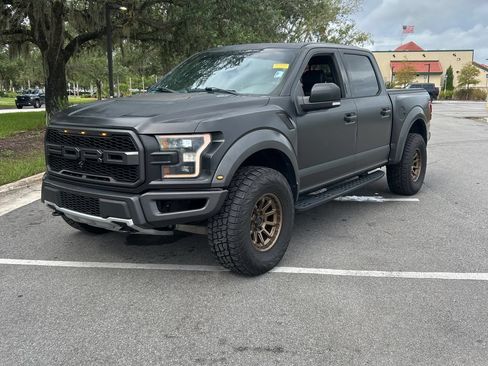 Used 2018 Ford F150 Raptor w/ Equipment Group 802A Luxury AWD/4WD image 1