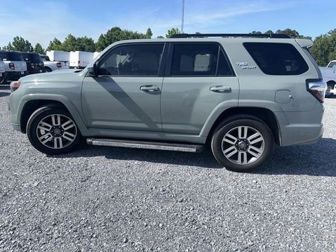 Used 2022 Toyota 4Runner TRD Sport RWD image 6