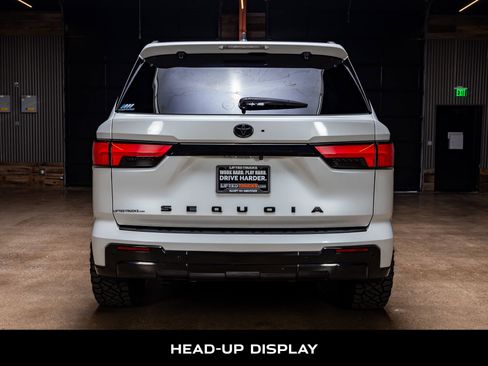Used 2024 Toyota Sequoia Platinum image 8