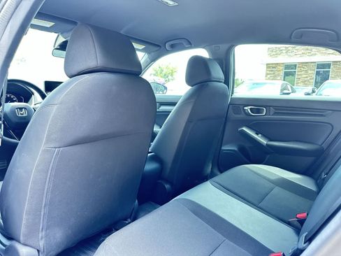 Used 2025 Honda Civic Sport image 15