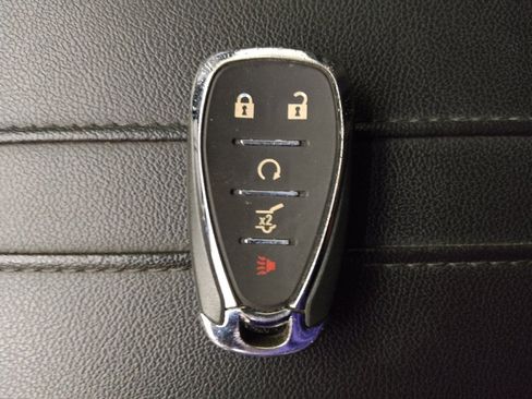 Used 2019 Chevrolet Blazer LT image 32