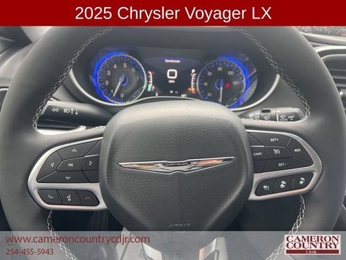 New 2025 Chrysler Voyager LX FWD image 17
