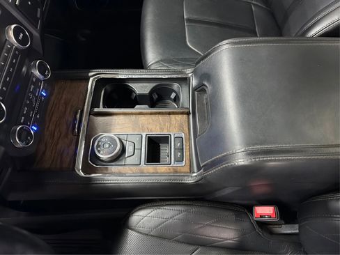 Used 2020 Ford Expedition Max Platinum RWD image 31