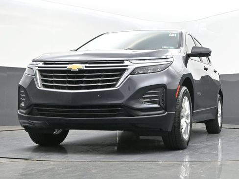 Certified 2022 Chevrolet Equinox LS w/ LS Convenience Package AWD/4WD image 38