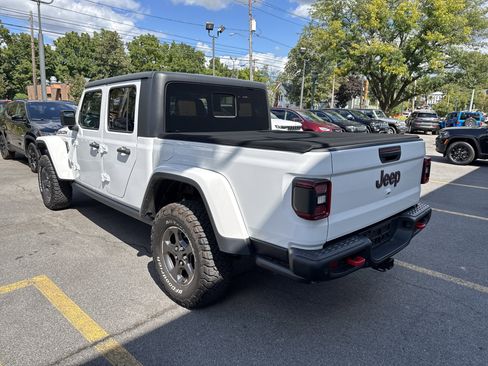 Used 2020 Jeep Gladiator Rubicon image 5