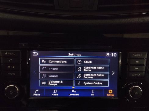 Used 2019 Nissan Rogue SV image 25