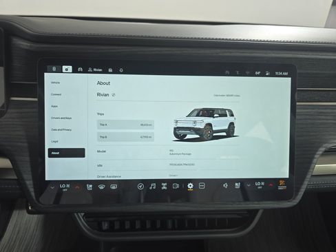Used 2023 Rivian R1S Adventure AWD/4WD image 29