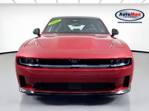 Used 2025 Dodge Charger Daytona Scat Pack w/ Track Pack AWD/4WD image 7