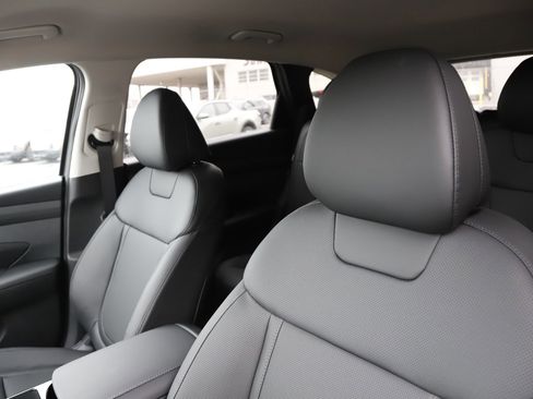 New 2026 Hyundai Tucson SEL image 16