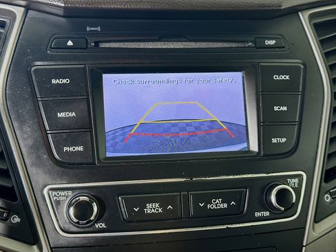 Used 2017 Hyundai Santa Fe Sport image 19