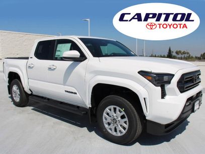 New 2025 Toyota Tacoma SR5