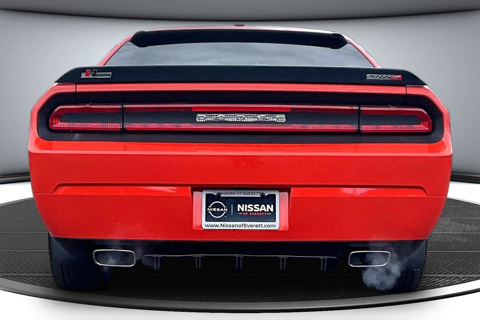Used 2009 Dodge Challenger SRT8 w/ SRT Option Group II RWD image 6