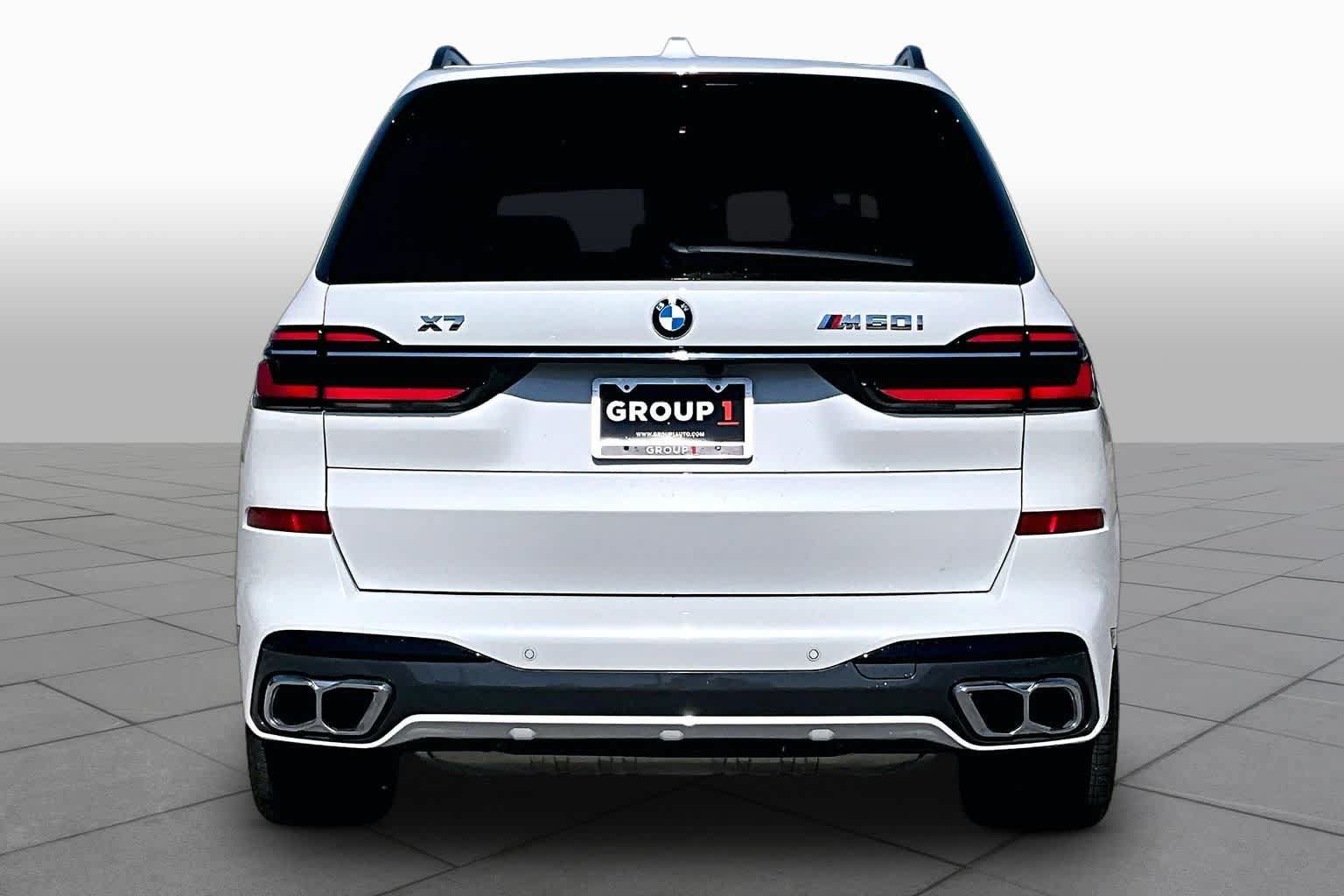 Used 2025 BMW X7 M60i AWD/4WD image 4