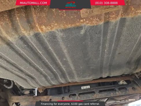 Used 2012 Chrysler Town & Country Touring-L w/ Entertainment Group #2 image 28