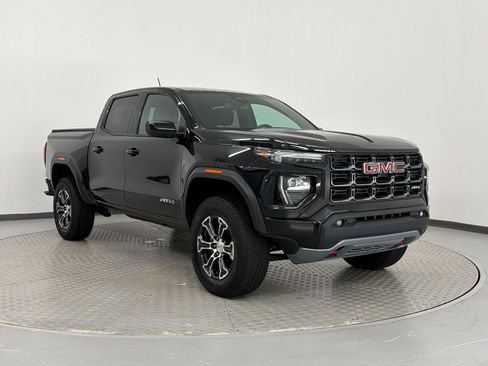 Used 2025 GMC Canyon AT4 AWD/4WD image 7
