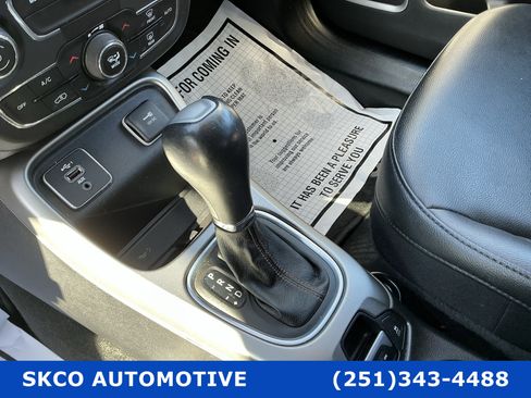 Used 2020 Jeep Compass Latitude image 20