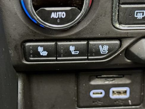 Used 2021 Chevrolet Tahoe High Country AWD/4WD image 21