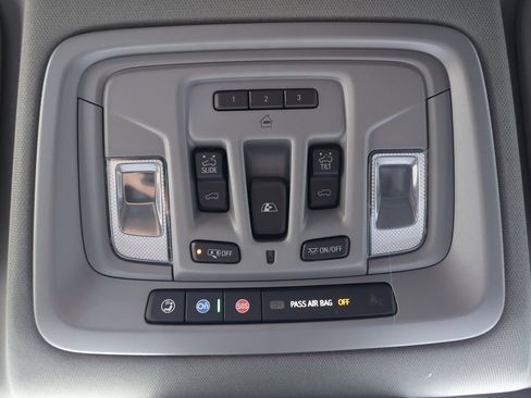 New 2026 GMC Sierra 1500 Denali w/ Denali Reserve Package image 23