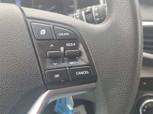 Used 2019 Hyundai Tucson SE AWD/4WD image 35