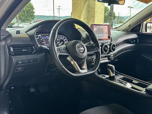 Used 2024 Nissan Sentra SV w/ All-Weather Package image 19