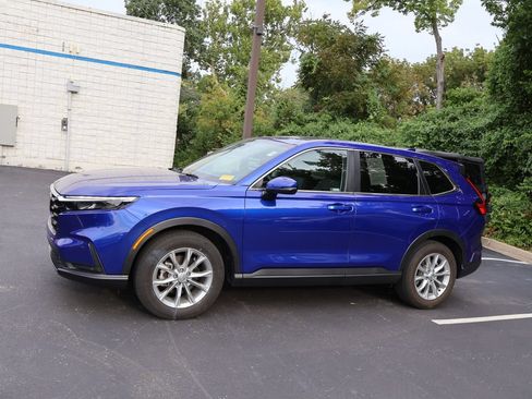 Used 2024 Honda CR-V EX-L image 4
