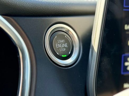 Certified 2024 Chevrolet Blazer LT w/ Convenience Package image 12