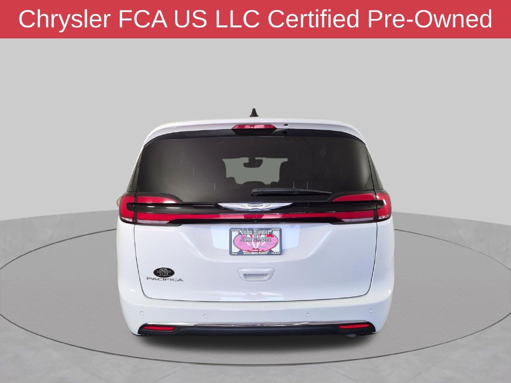 Certified 2025 Chrysler Pacifica Select FWD image 6