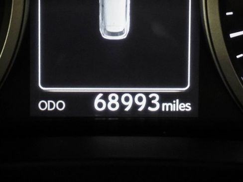 Used 2016 Lexus NX 300h AWD w/ Premium Package image 10