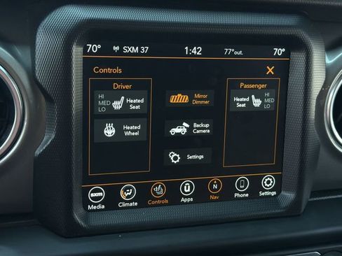 Used 2022 Jeep Wrangler Unlimited Sahara w/ Cold Weather Group image 23