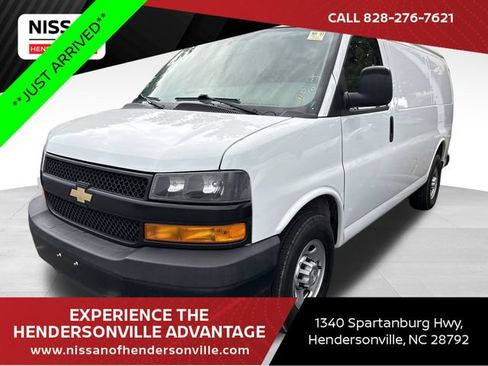 Used 2021 Chevrolet Express 2500 w/ Driver Convenience Package RWD image 1