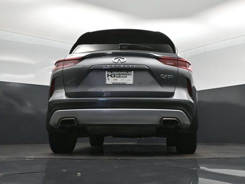 Certified 2022 INFINITI QX50 Essential FWD image 41
