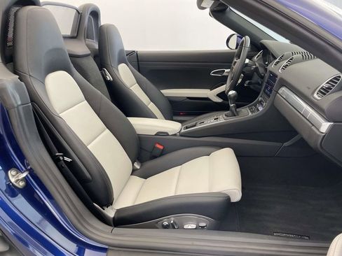 Certified 2023 Porsche 718 Boxster image 19