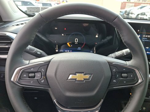 New 2026 Chevrolet TrailBlazer LT w/ LT Cold Weather Package AWD/4WD image 9