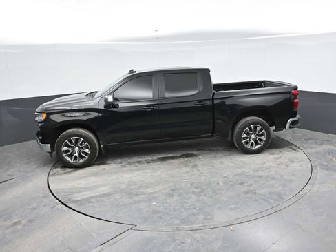Used 2024 Chevrolet Silverado 1500 LT AWD/4WD image 30