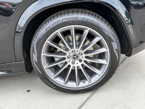 New 2025 Mercedes-Benz GLE 580 4MATIC image 8