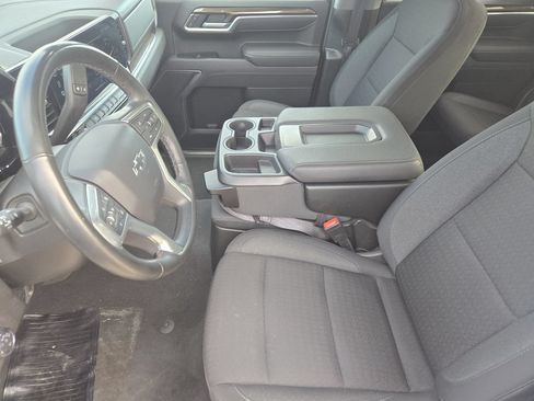Used 2026 Chevrolet Silverado 1500 RST AWD/4WD image 14