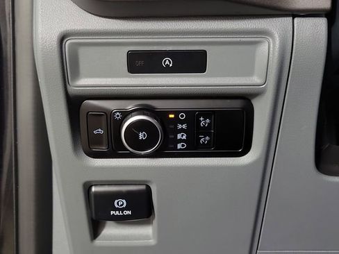 Used 2025 Ford F150 XLT w/ Equipment Group 301A Standard RWD image 23