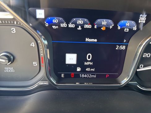 Used 2023 GMC Sierra 2500 Denali w/ Denali Ultimate Package image 13