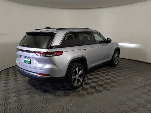Used 2022 Jeep Grand Cherokee Limited 4xe AWD/4WD image 7