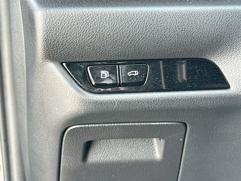 Used 2023 Lexus NX 250 FWD w/ Towing Package (2000 Lbs) image 10